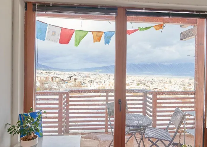 Panoramic 2 Bedroom Retreat Japanese Style 아파트 반스코