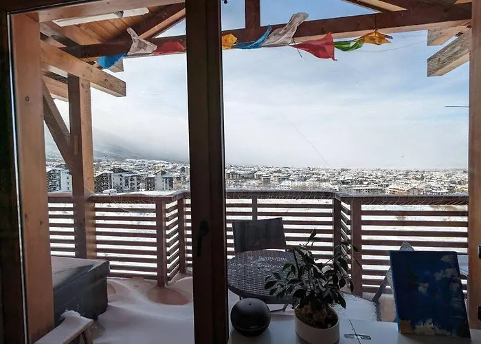 Panoramic 2 Bedroom Retreat Japanese Style Bansko